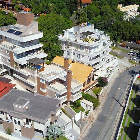 1079 - Apartamento Com Vista Para O Mar Em Bombinhas Exterior photo